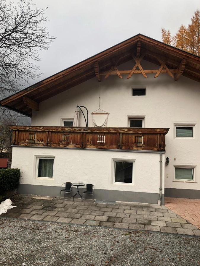 Haus Oberdorf Apartamento Zams Exterior foto