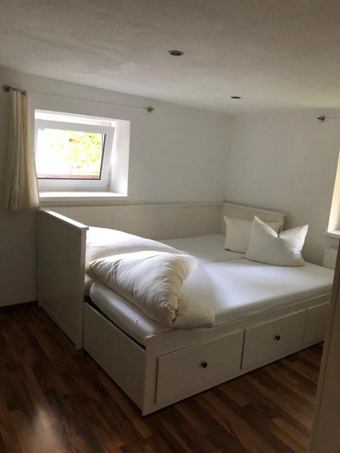 Haus Oberdorf Apartamento Zams Exterior foto